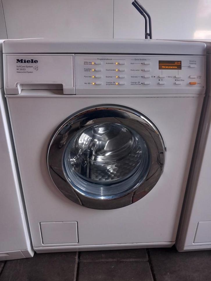 Wasmachine Miele softcare, Witgoed en Apparatuur, Wasmachines, Refurbished, Voorlader, 6 tot 8 kg, 85 tot 90 cm, 1600 toeren of meer