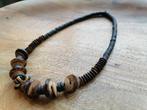 Nieuwe handgemaakte ketting met kokoskralen, Ophalen of Verzenden, Nieuw, Bruin, Overige materialen