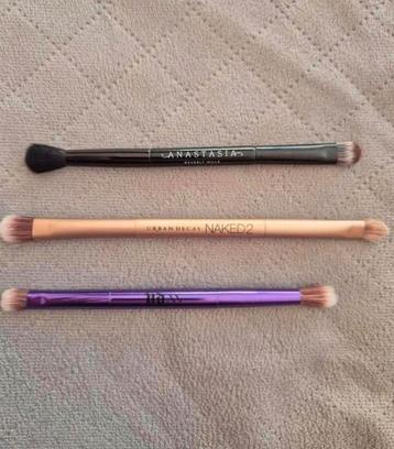 Anastasia, urban decay makeup kwasten! Kleding, tassen etc. beschikbaar voor biedingen
