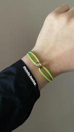 Cartier Trinity neongeel/gifgroen, Sieraden, Tassen en Uiterlijk, Armbanden, Nieuw, Ophalen of Verzenden, Met bedels of kralen