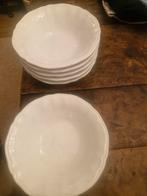 Set van witte aardewerk kommen, Huis en Inrichting, Ophalen of Verzenden, Zo goed als nieuw, Kom(men), Effen