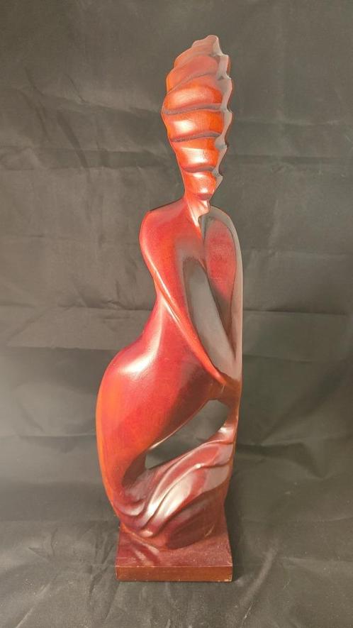 Houten sculpture vrouw, Antiek en Kunst, Kunst | Beelden en Houtsnijwerken, Ophalen of Verzenden