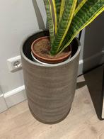 bloempot, Tuin en Terras, Bloempotten, Steen, Rond, Tuin, Zo goed als nieuw