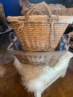 2 nieuwe grote rieten manden, Huis en Inrichting, Mand, Nieuw, Ophalen of Verzenden, Riet