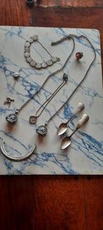Lot antieke sieraden zilver en theelepels zilver., Ophalen of Verzenden, Zilver