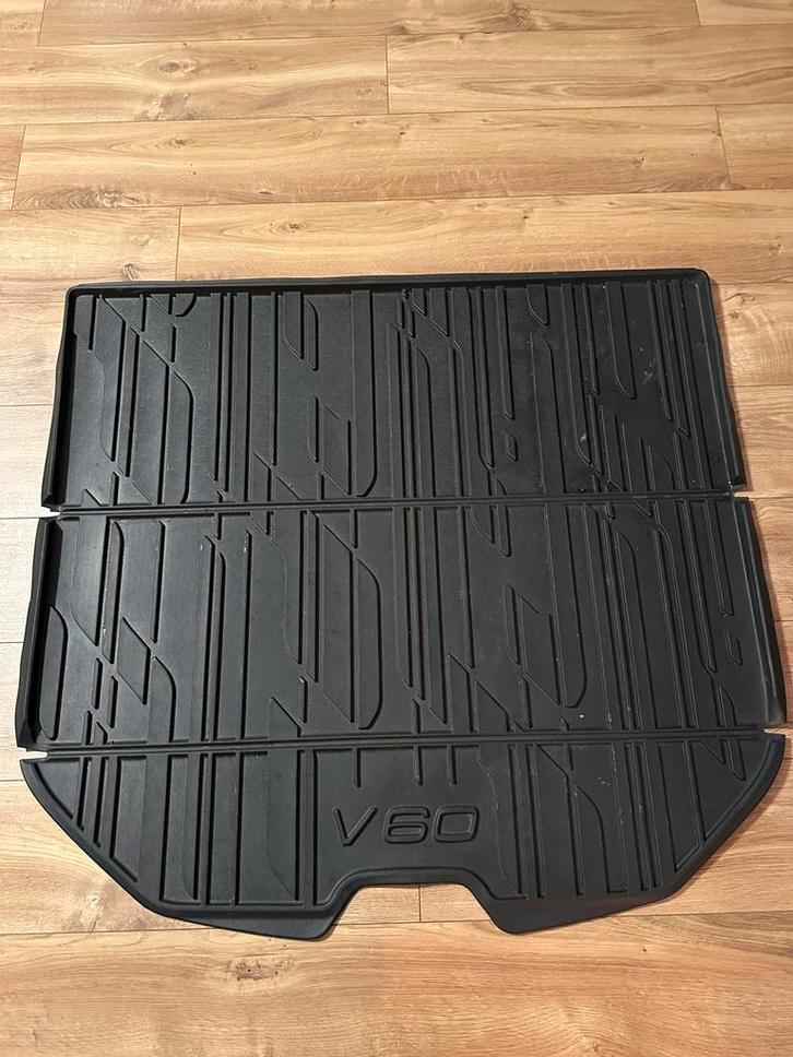 Originele Volvo V60 Bagageruimtemat, Auto-onderdelen, Interieur en Bekleding, Volvo, Gebruikt, Ophalen