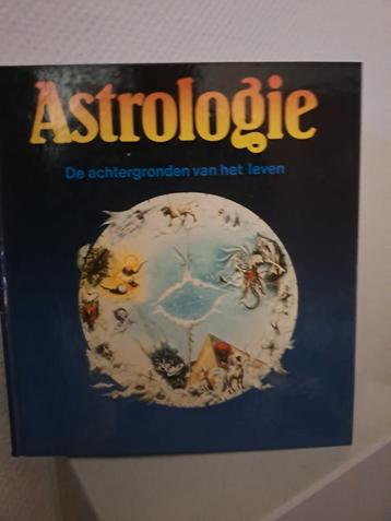ASTROLOGIE / De achtergronden van het leven - B.A. Mertz beschikbaar voor biedingen