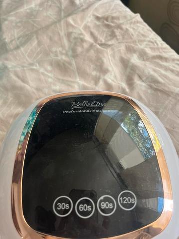 Nagellamp Bellaline (nagellak) beschikbaar voor biedingen