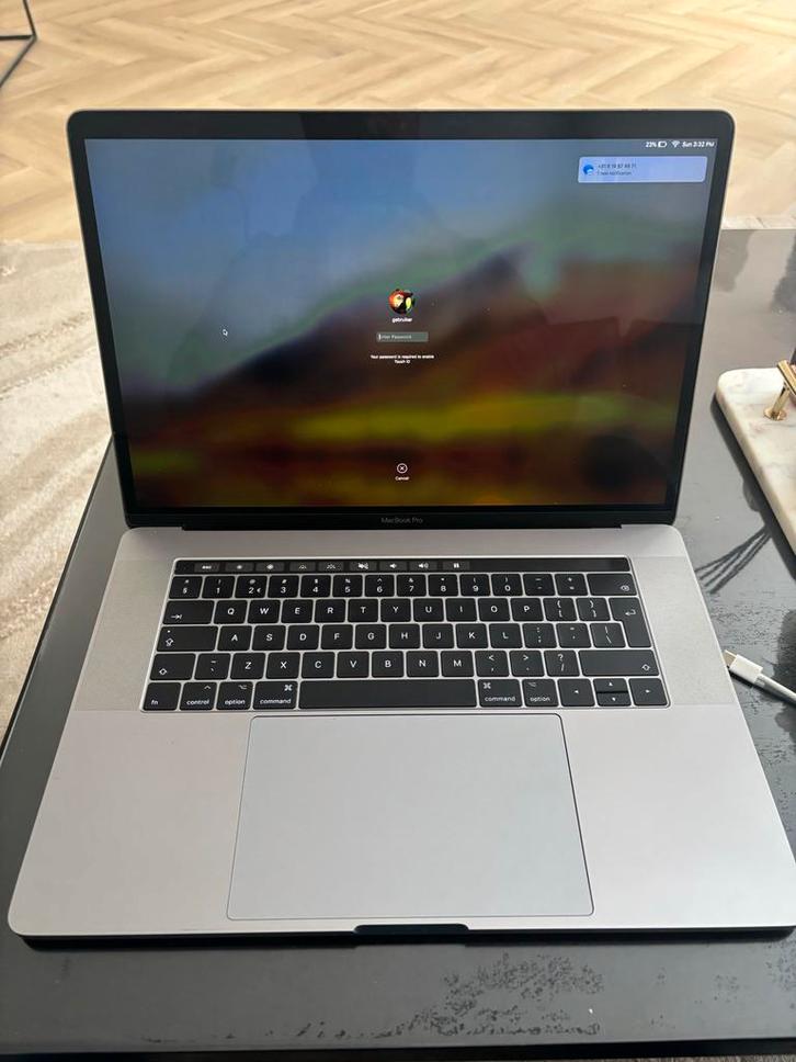 MacBook Pro 15-inch (2016) - Goed!, Computers en Software, Apple Macbooks, Zo goed als nieuw, MacBook Pro, 15 inch, 2 tot 3 Ghz