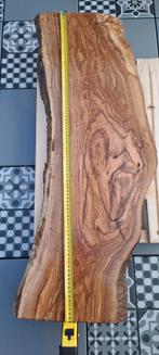 Olijfhouten plank massief 1 kant is geschuurd en gelakt, Minder dan 25 mm, Eiken, Ophalen of Verzenden, Plank