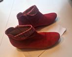 Rode Suède Laarsjes Volare Maat 39 - ZGAN, Kleding | Dames, Ophalen of Verzenden, Zo goed als nieuw, Rood, Lage of Enkellaarzen