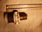 Porseleinen fitting 220V, Antiek en Kunst, Antiek | Lampen, Ophalen of Verzenden
