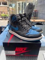 Air Jordan 1 “Royal” - EU 44.5 (2017 Release), Ophalen of Verzenden, Gedragen, Blauw