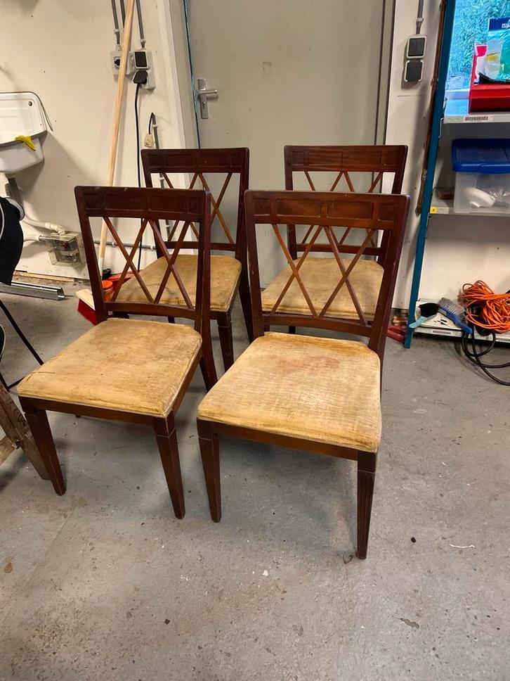 Jaren 70 Eetkamerstoelen - Opknapper, Huis en Inrichting, Stoelen, Gebruikt, Vier, Hout, Overige kleuren, Ophalen