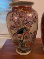 Oosterse vazen set, handbeschilderd met vogel en bloesem, Antiek en Kunst, Antiek | Vazen, Ophalen