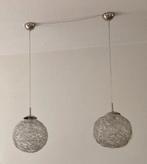 2 Zilverkleurige hanglampen met metalen draden, Gebruikt, Ophalen of Verzenden, Metaal, Modern