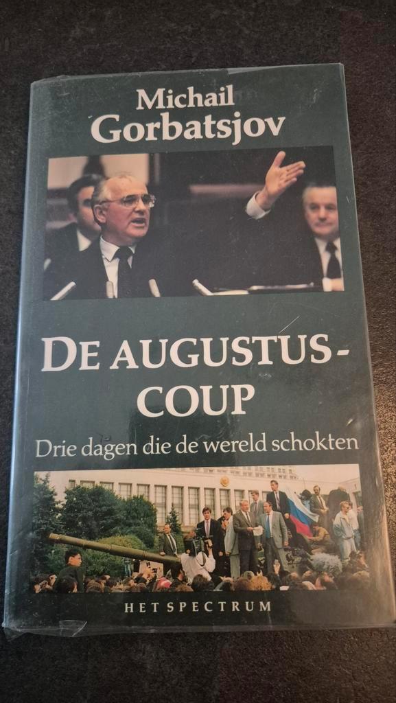 De Augustus-Coup - Gorbatsjov, Boeken, Geschiedenis | Wereld, Gelezen, Europa, 20e eeuw of later, Ophalen of Verzenden