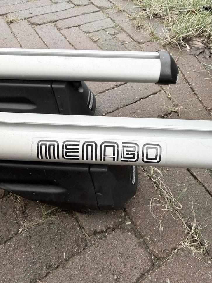 Menabo Tiger XL 130cm Dakdragers, Auto diversen, Dakdragers, Zo goed als nieuw, Ophalen of Verzenden