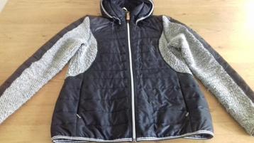 MOOIE DAMES ZOMERJAS MAAT XL beschikbaar voor biedingen