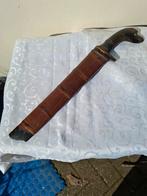 Oude golok kapmes buffelhoorn, Antiek en Kunst, Ophalen of Verzenden