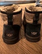 Limited Edition Uggs 2014, Ophalen of Verzenden, Gedragen, Bruin, Lage of Enkellaarzen