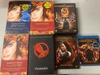 T.K. Nog 2 boeken van de Hungergames Suzanne Collins, Ophalen of Verzenden, Gelezen, Suzanne Collins