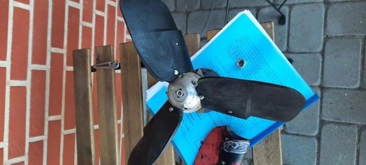 Kiwiprop schroef, linksdraaiend 16", Watersport en Boten, Bootonderdelen, Gebruikt, Motor en Techniek, Zeilboot, Ophalen