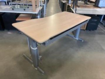 Bureau met slinger en kabelgoot 180x90/80xH62-91 cm, 1948st - afbeelding 7