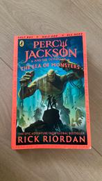 Percy Jackson en The Sea Of Monsters, Gelezen, Rick Riordan, Ophalen of Verzenden, Fictie