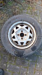 Velg met nieuwe vredestein band. 175/70/13, Ophalen