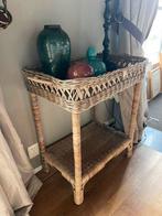 Riviera Maison Riet Bijzettafel, Huis en Inrichting, Tafels | Bijzettafels, Ophalen, Overige materialen, Gebruikt, 55 tot 75 cm