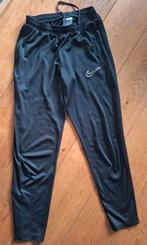 2x Nike trainingsbroek maat M dry-fit- Zwart, Kleding | Dames, Sportkleding, Zwart, Nike, Ophalen of Verzenden, Zo goed als nieuw