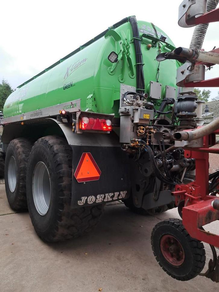 Mesttank joskin + monster kabinet en vol opties, Zakelijke goederen, Agrarisch | Werktuigen, Akkerbouw, Veehouderij, Voertechniek