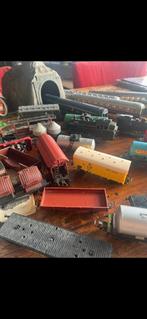 Joyef treinjes, Hobby en Vrije tijd, Modeltreinen | H0, Overige merken, Gelijkstroom, Rails, Ophalen of Verzenden