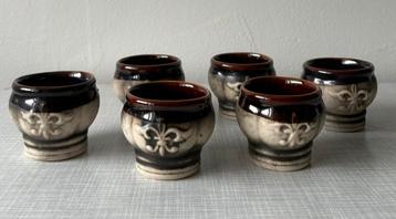 Vintage kruidenboter pesto potjes eierdopjes 6x beschikbaar voor biedingen