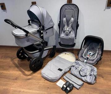 Joolz Day3 Quadro Grigio Nuovo 3in1 Kinderwagen + Maxicosi beschikbaar voor biedingen