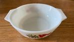 Vintage schaal ovenschaal JAJ England melkglas roos, Ophalen of Verzenden