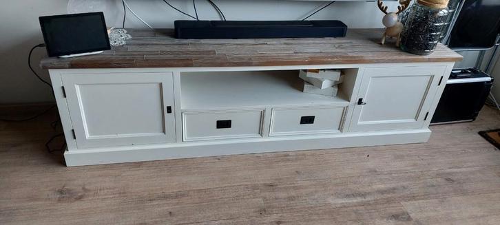 Landelijke TV Meubel met Opbergruimte, Huis en Inrichting, Kasten | Televisiemeubels, Gebruikt, Minder dan 100 cm, 150 tot 200 cm