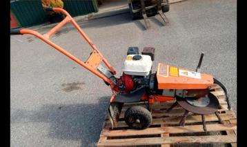 Nimos Mug Borstelmachine  beschikbaar voor biedingen