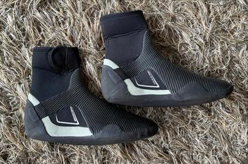 Magic Marine neoprene zeilschoenen maat 43 beschikbaar voor biedingen
