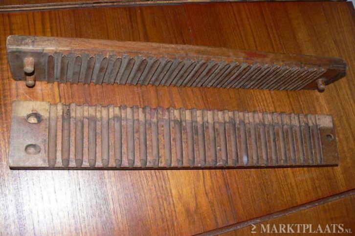 Vintage houten Sigarenmaker van Bezemer & Zn Helmond k w v, Antiek en Kunst, Curiosa en Brocante, Ophalen of Verzenden