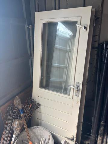 2 Hardhouten Binnendeuren - 77,5x191,5 cm beschikbaar voor biedingen