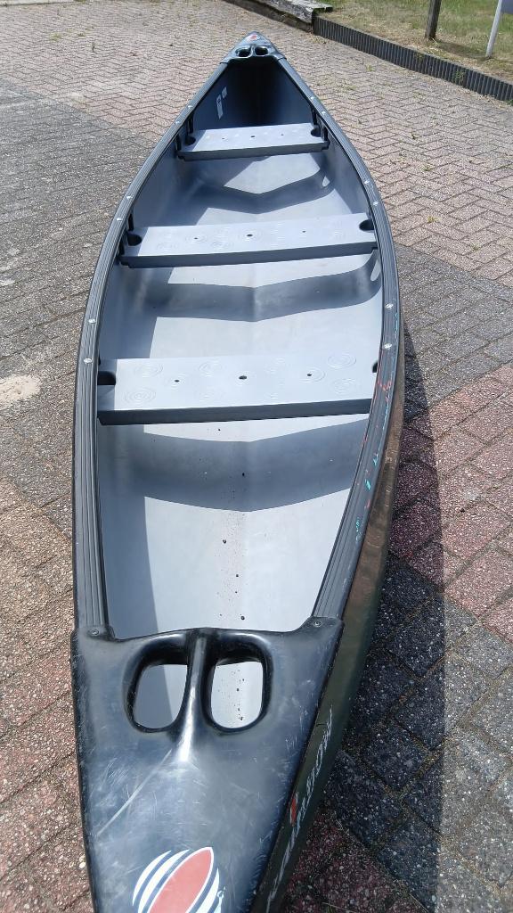 Zeer mooie Rainbow type Apache kano 16 ft., Watersport en Boten, Kano's, Gebruikt, Canadese kano of Open kano, Drie personen of meer