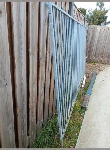 Verzinkt hekwerk 3 meter beschikbaar voor biedingen