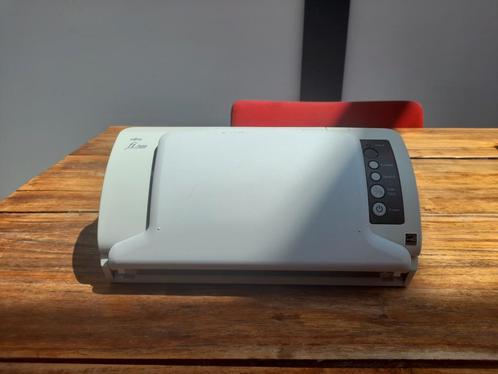Fujitsu fi-7030 documentscanner, Verzamelen, Elektronische Apparatuur, Overige typen, Ophalen of Verzenden