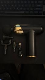 Luxe massase pistool met 4 kopstukjes inclusief oplaadkabel, Ophalen, Zo goed als nieuw, Apparaat