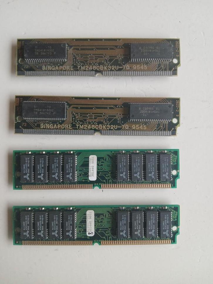 4x Geheugen Modules 72 Pins - Vintage Computer RAM, Computers en Software, RAM geheugen, Desktop, Overige soorten, Ophalen of Verzenden
