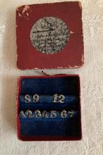 Brocante oude metalen tafelnummers - tafelcijfers, Antiek en Kunst, Ophalen of Verzenden