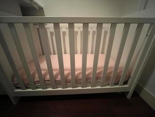 Zo goed als nieuw : complete Baby kamer uitset + badje, Kinderen en Baby's, Kinderkamer | Complete kinderkamers, Zo goed als nieuw