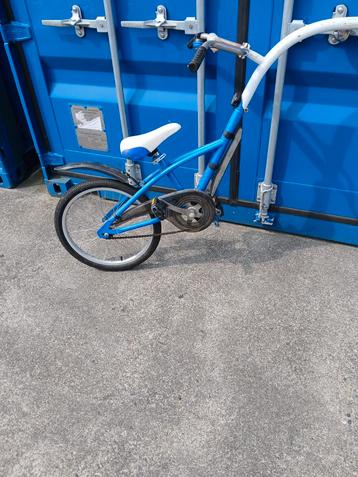 Aanhangfiets Tekoop  beschikbaar voor biedingen